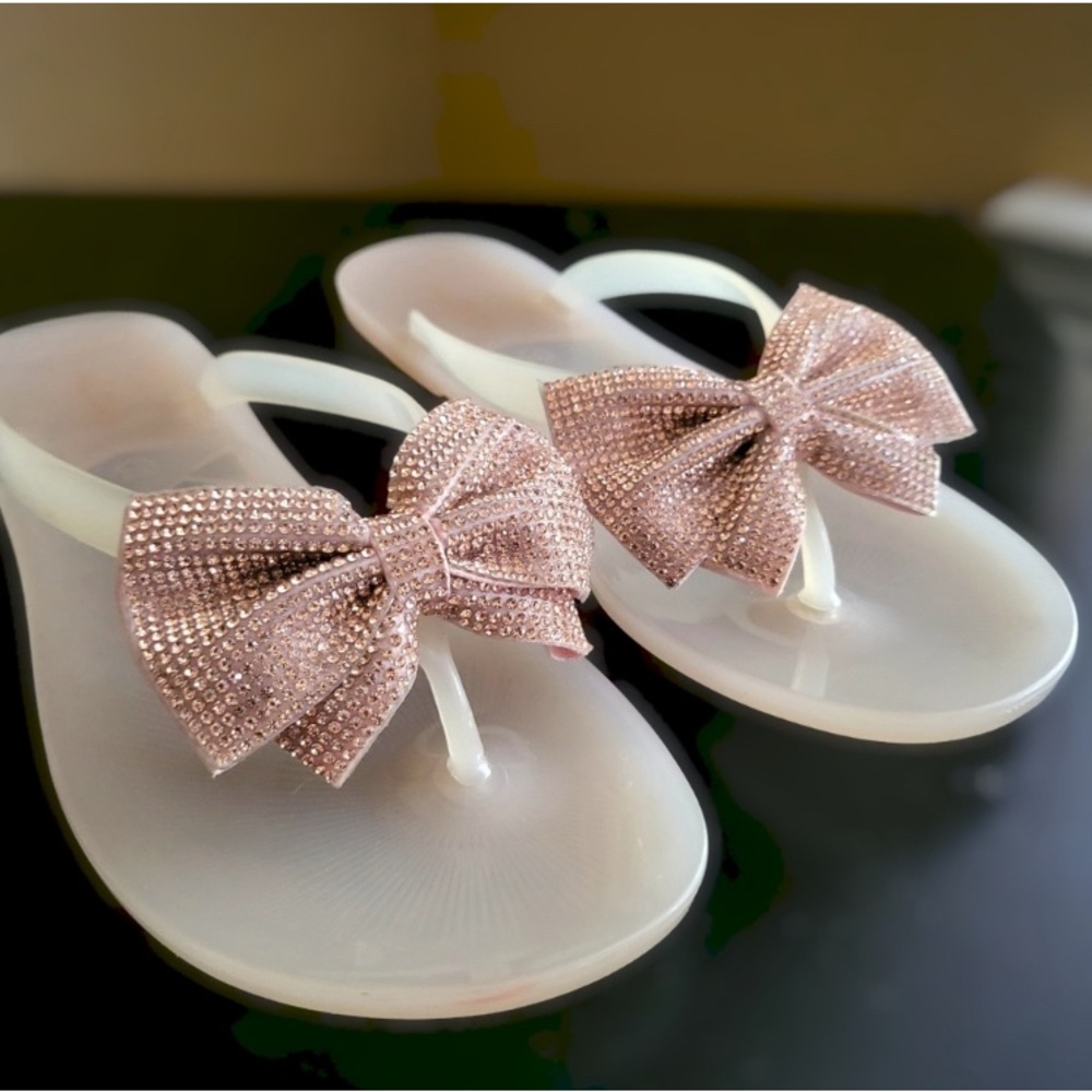 LISTING WILL BE REMOVED 5/7 Pink Bow Embellished Sandals